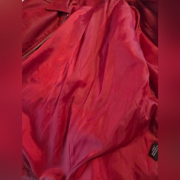 Baccini Women's Vibrant Red Faux Leather Jacket - Picture 8 of 9